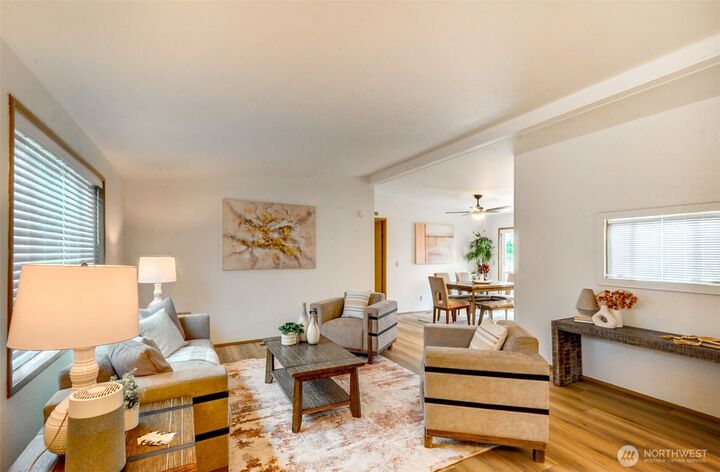 Property Photo:  3112  201st Place SW  WA 98036 