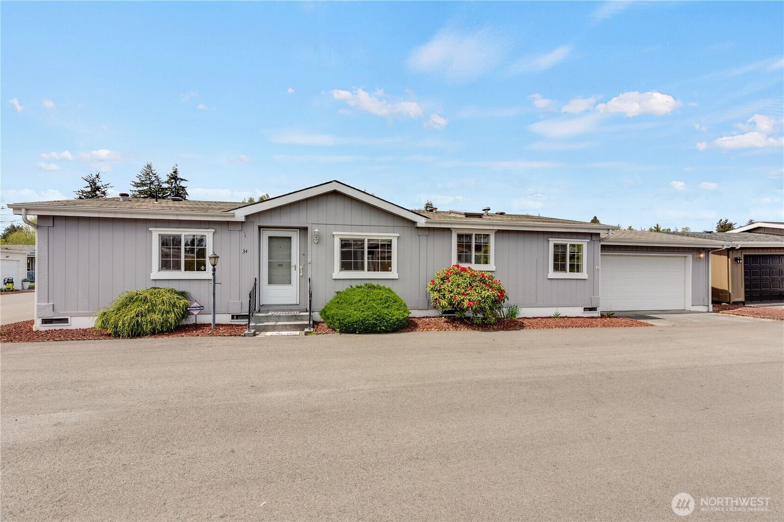 Property Photo:  2611 S 288th Street 34  WA 98003 