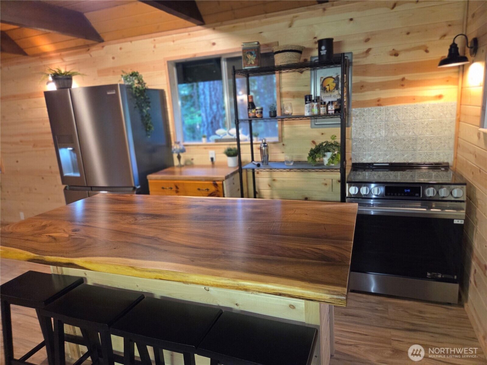 Property Photo: 41 N Mt Rose Avenue WA 98548