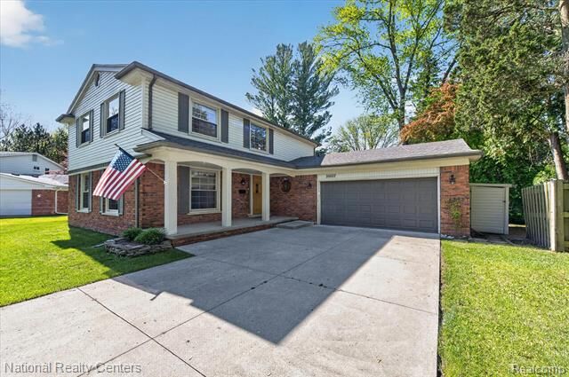 Property Photo:  35037 Ellen Court  MI 48154 