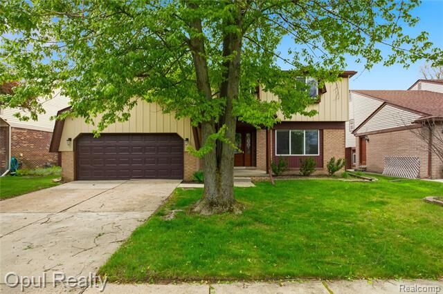 Property Photo:  1446 Wagon Wheel Road  MI 48188 