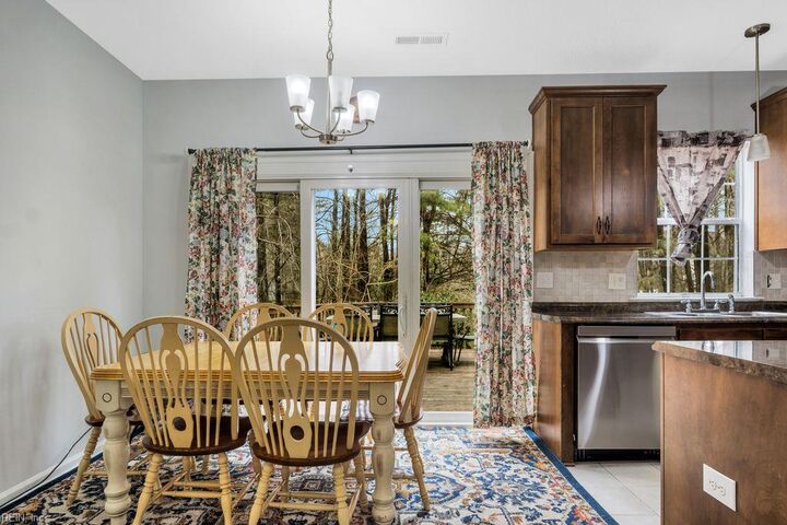 Property Photo:  4009 Driftwood Way  VA 23188 