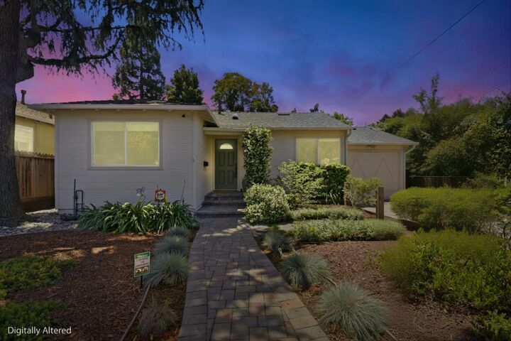 Property Photo:  950 Hudson Street  CA 94061 