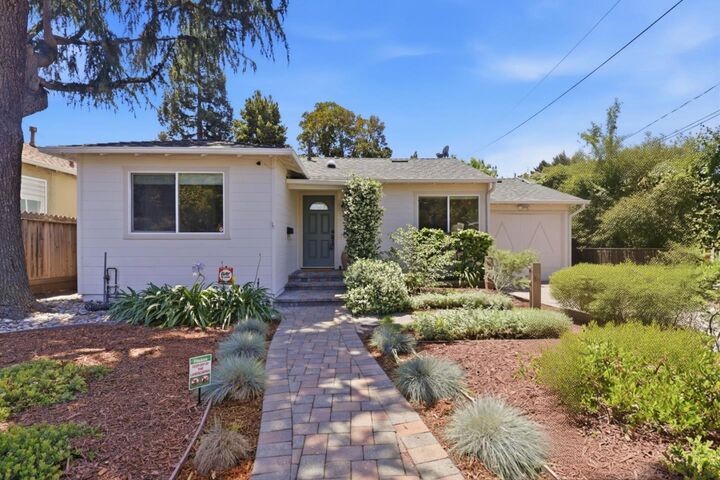 Property Photo: 950 Hudson Street CA 94061