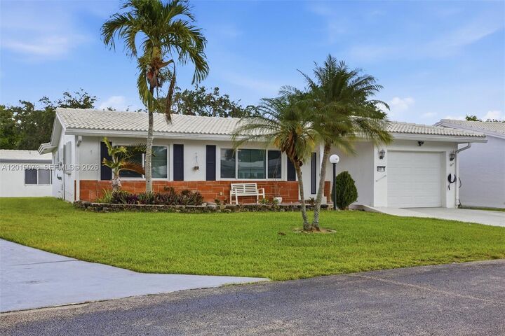 Property Photo:  9011 NW 15th Pl  FL 33322 