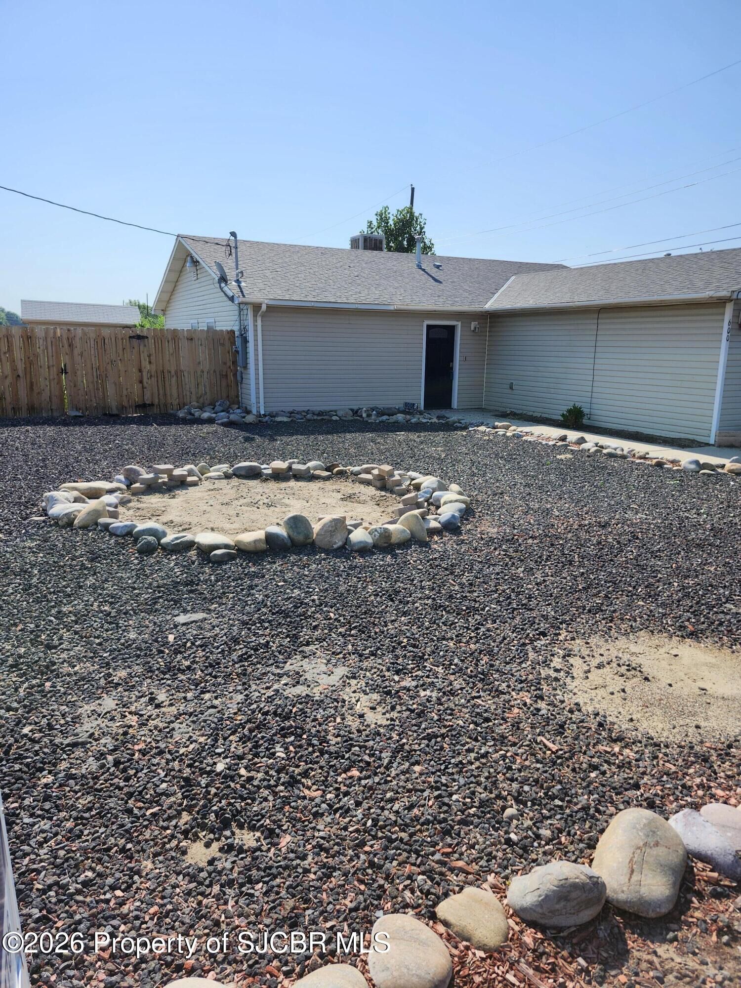 Property Photo:  600 N Frontier Street  NM 87413 