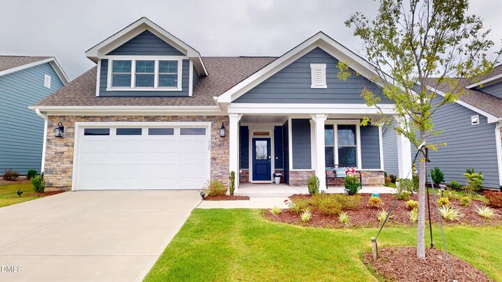 Property Photo: 1720 Pinecliff Court NC 27526