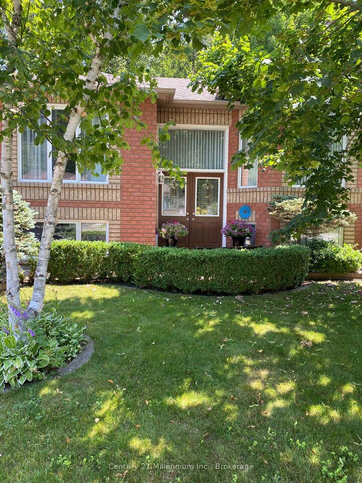 Property Photo: 15 Brillinger Drive ON L9Z 1L4
