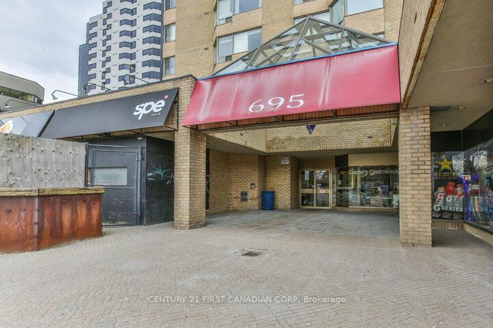 Property Photo: 695 Richmond Street 1406 ON N6A 5M8