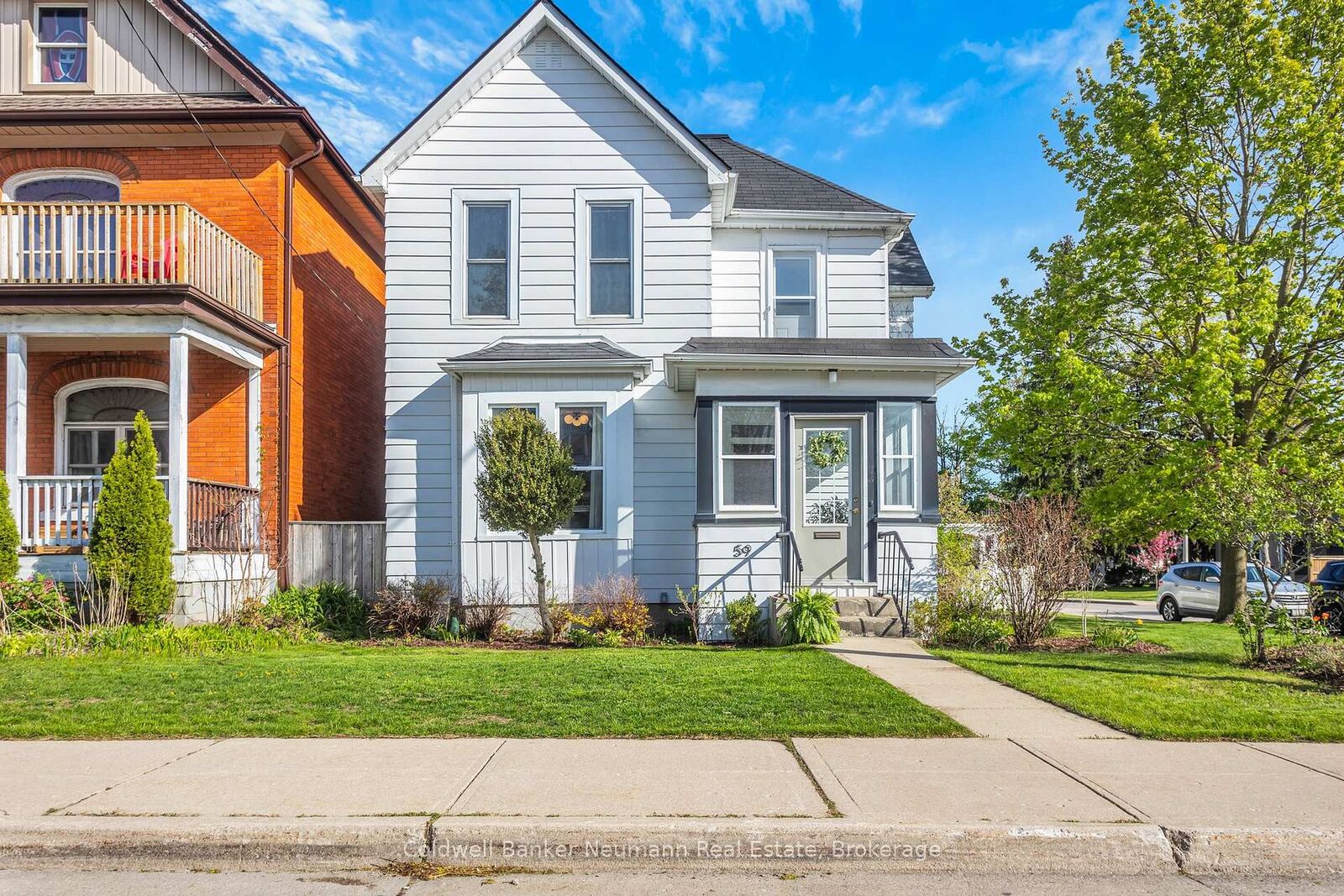 Property Photo:  59 Washington Grand Avenue  ON N4G 1Y8 