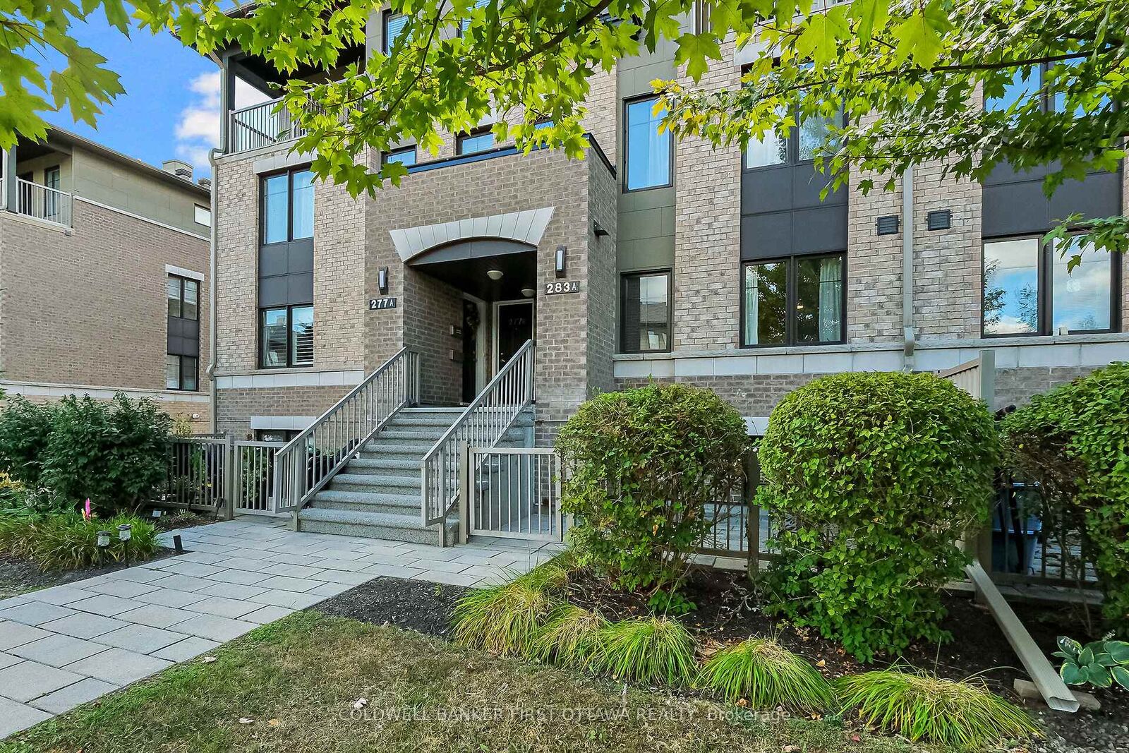 Property Photo:  283 Titanium Private N A  ON K1C 0A5 