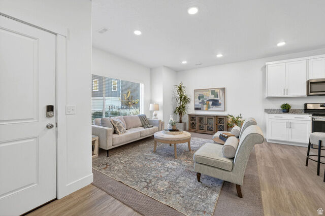 Property Photo:  1881 W Haight Creek Loop  UT 84025 