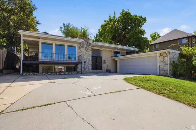 Property Photo:  6557 S 2600 E  UT 84121 