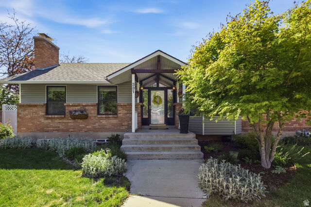 Property Photo:  331 N 1100 E  UT 84097 