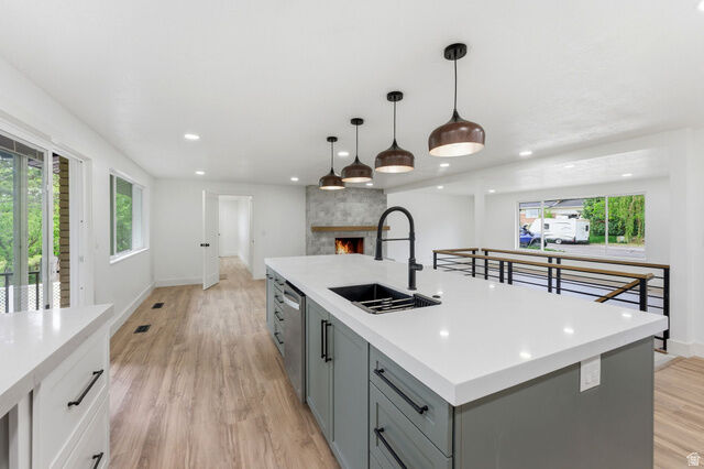 Property Photo:  871 N Bonita Way E  UT 84014 