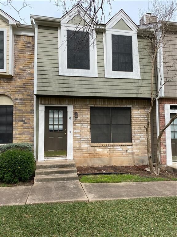Property Photo:  12325 Los Indios Trail 9  TX 78729 