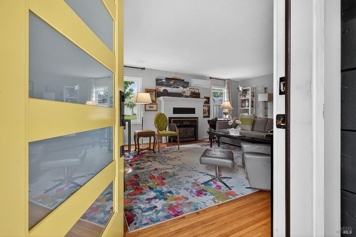 Property Photo:  1832 Wright Street  CA 95404 