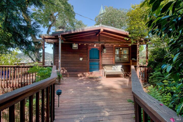 Property Photo:  135 Martens Boulevard  CA 94901 