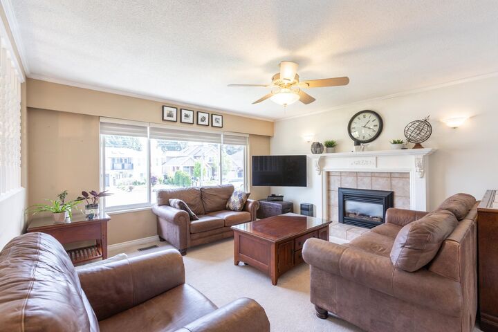 Property Photo:  7907 118 Street  BC V4C 6G9 