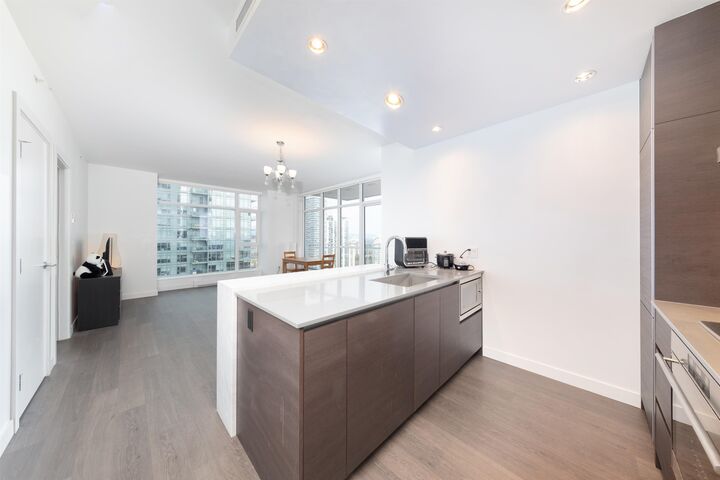 Property Photo: 4670 Assembly Way 2110 BC V5H 0H3