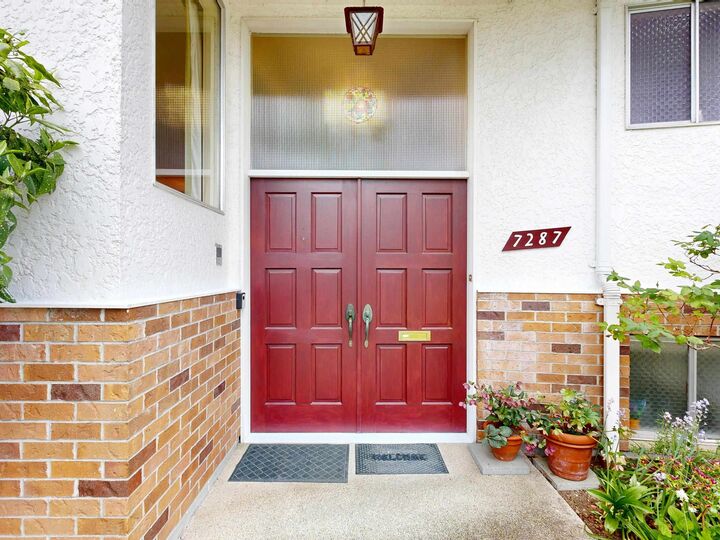 Property Photo:  7287 Shawnee Place  BC V5S 2Y9 