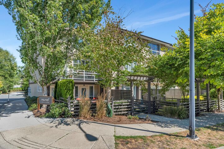 Property Photo:  15405 31 Avenue 22  BC V3Z 2W5 