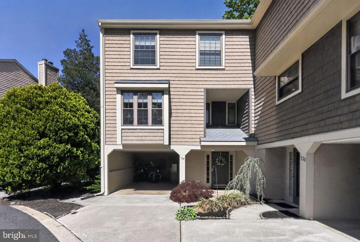 Property Photo:  119 Kings Croft  NJ 08034 