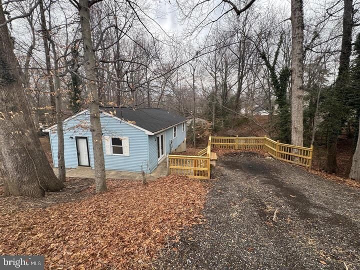 Property Photo:  709 Spruce Drive  MD 20657 