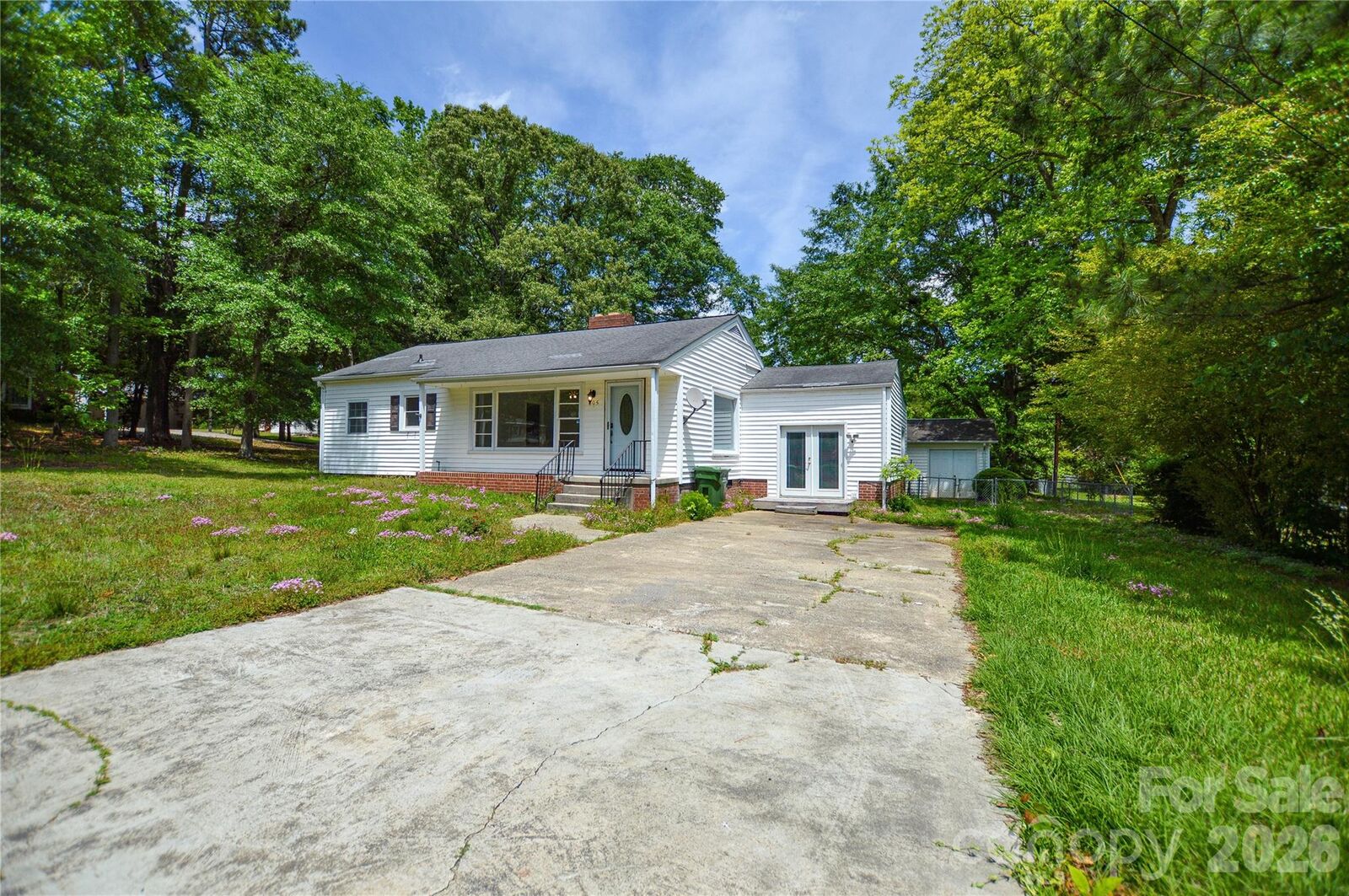 Property Photo:  605 Gillsbrook Road  SC 29720 