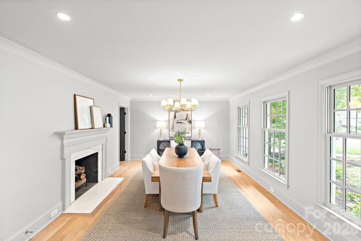 Property Photo: 3316 Stanwyck Court NC 28211