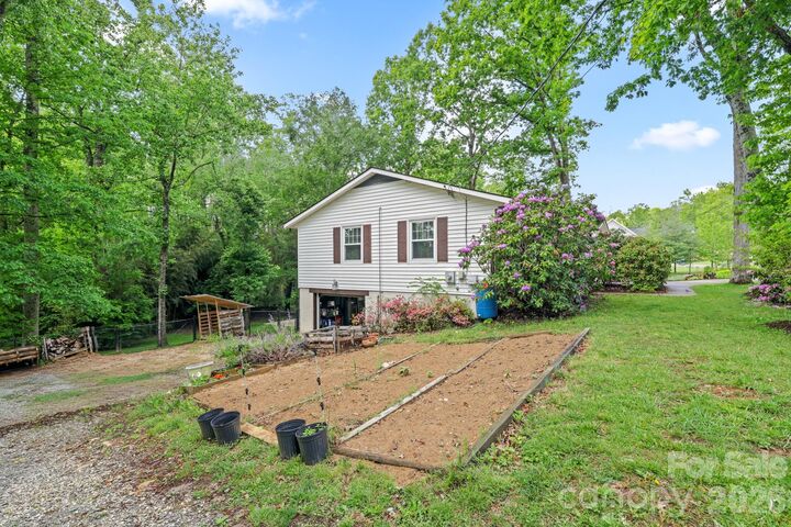 Property Photo:  98 Pensacola Avenue  NC 28704 