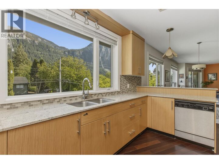 Property Photo:  1909 Maple Drive 208  BC V8B 0T1 