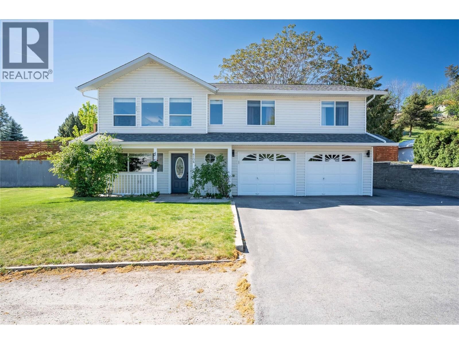 Property Photo:  6106 Orr Place  BC V0H 1Z7 
