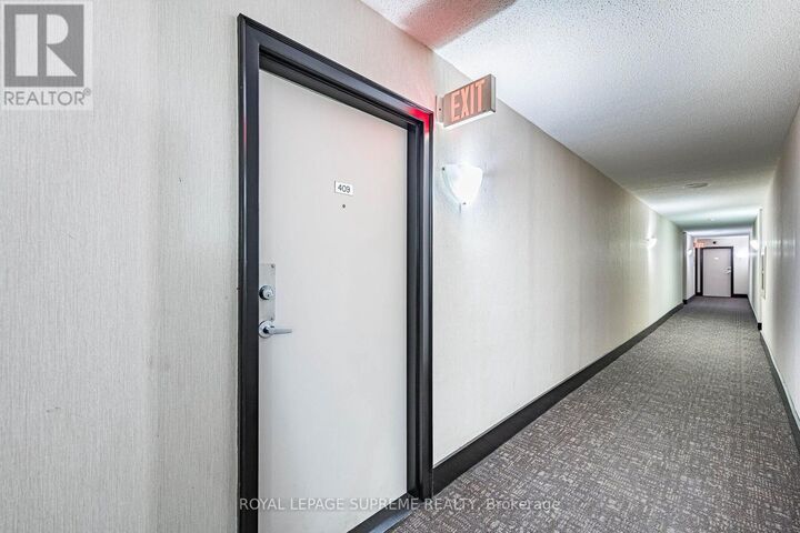 Property Photo:  3559 Eglinton Avenue West 409  ON M6M 5C6 