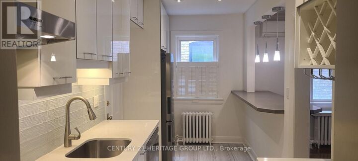 Property Photo:  978 Avenue Road Main  ON M5P 2K8 
