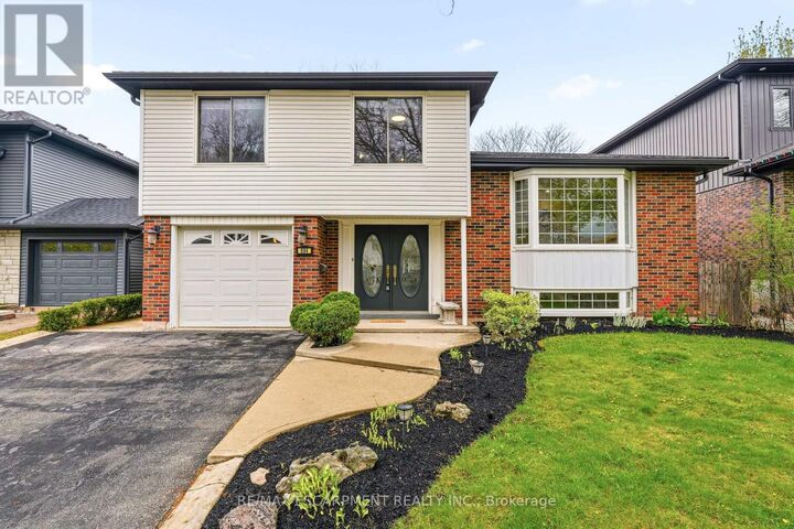 Property Photo:  694 Mullin Way  ON L7L 4J7 