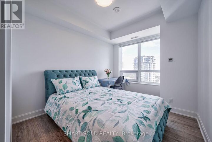 Property Photo:  8 Water Walk Drive 2701  ON L3R 6L4 