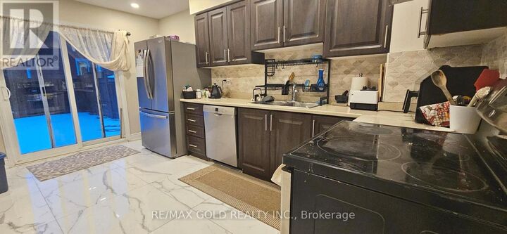 Property Photo: 15 Valonia Drive Upper ON L6V 4J2