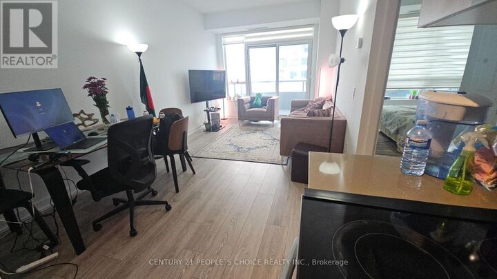 Property Photo:  1455 Celebration Drive 2505  ON L1W 0C3 