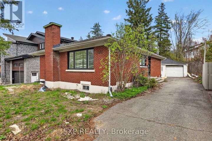 Property Photo:  1255 Evans Boulevard North  ON K1H 7T7 