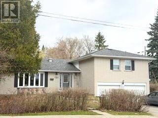 Property Photo:  424 Isabel  ON P3C 1J7 