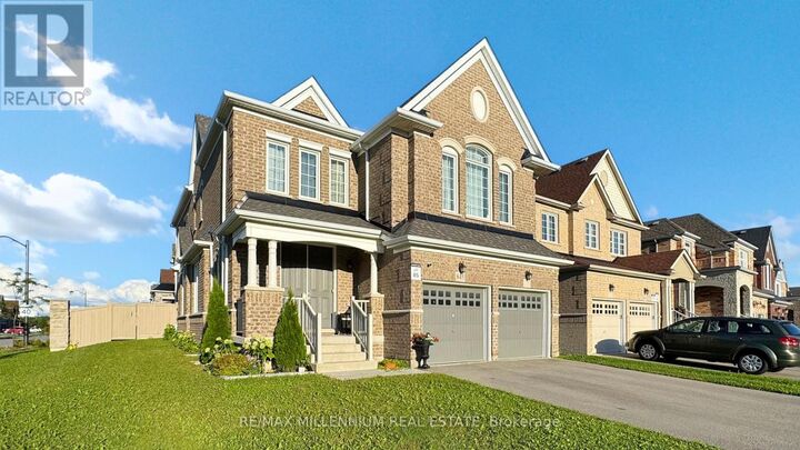 Property Photo:  845 Langford Boulevard  ON L3Z 4J2 