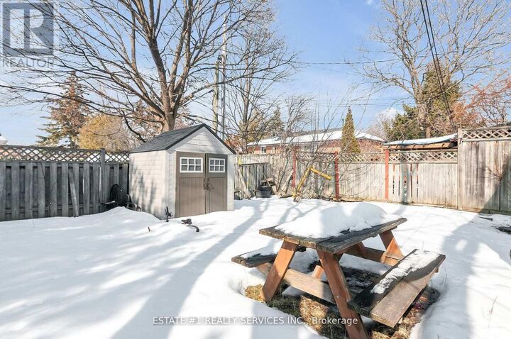 Property Photo:  116 Addington Crescent  ON L6T 2R5 