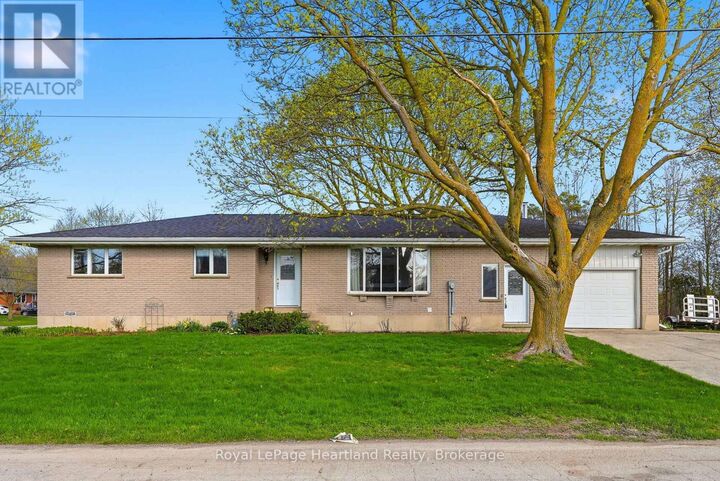 Property Photo:  85 William Street East  ON N0G 1Z0 