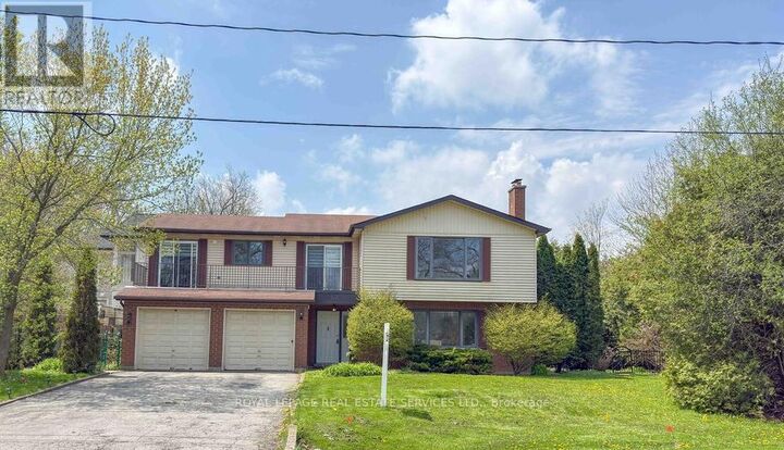 Property Photo:  62 Third Line Upper  ON L6L 3Z5 