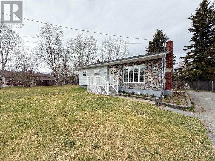 Property Photo:  91 Midland Row  NL  