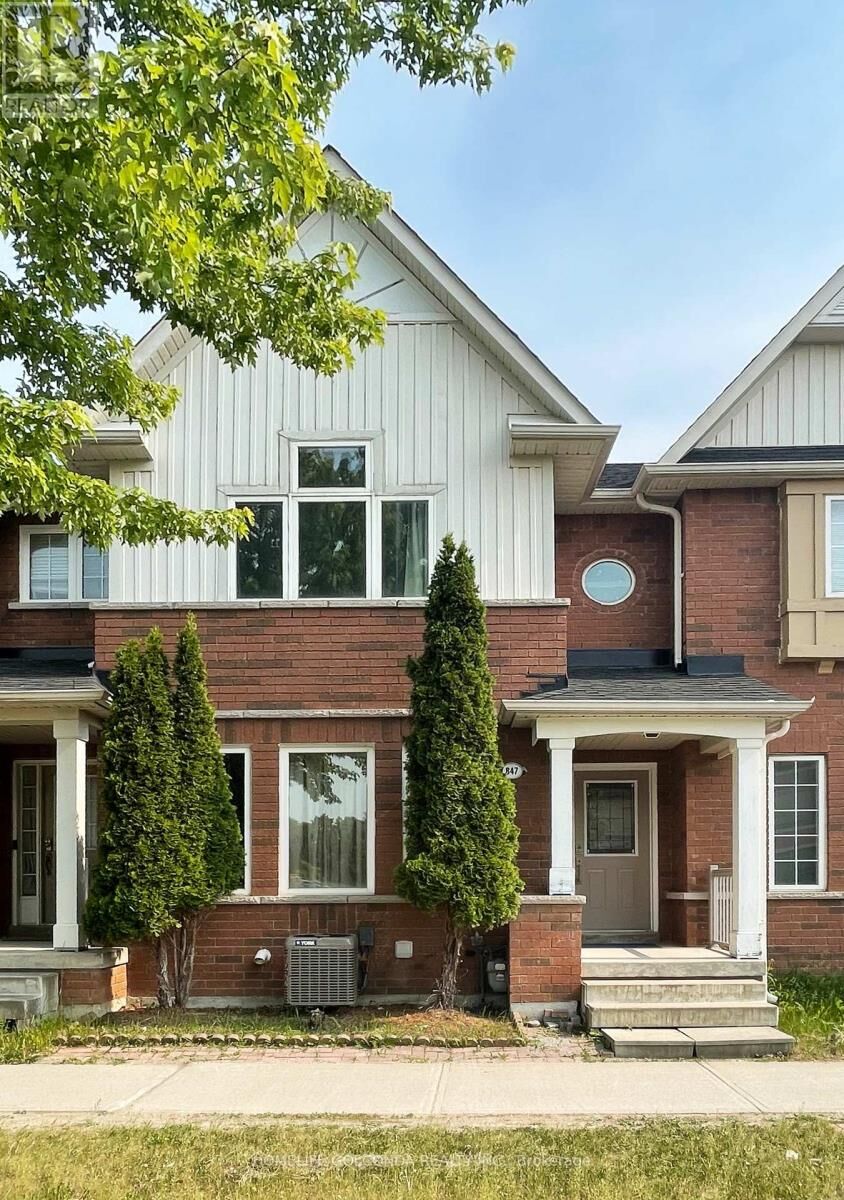 Property Photo:  847 Bur Oak Avenue  ON L6E 1W8 