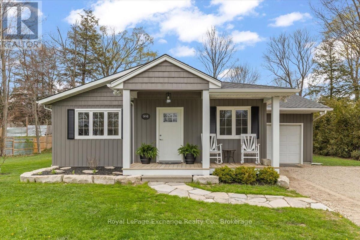 Property Photo:  916 Tanglewood Drive  ON N0G 2R0 