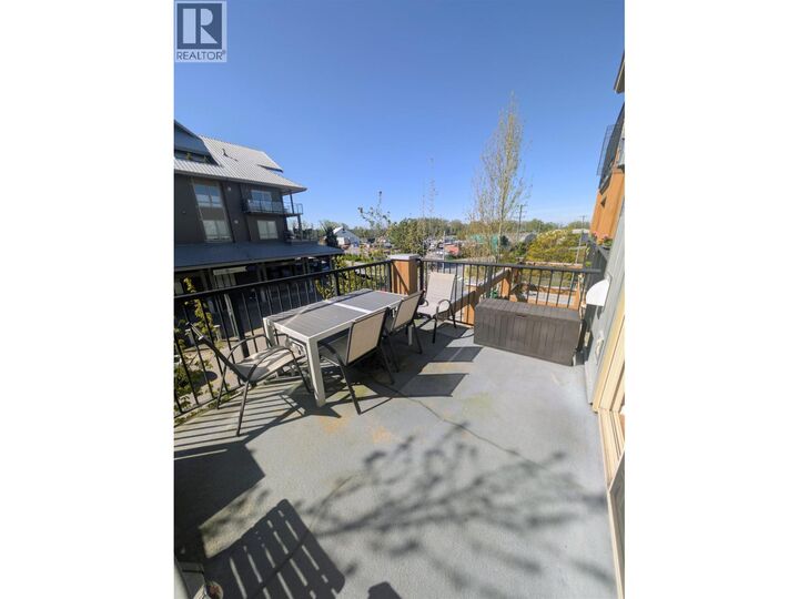 Property Photo:  6077 London Road 206  BC V7E 0A7 