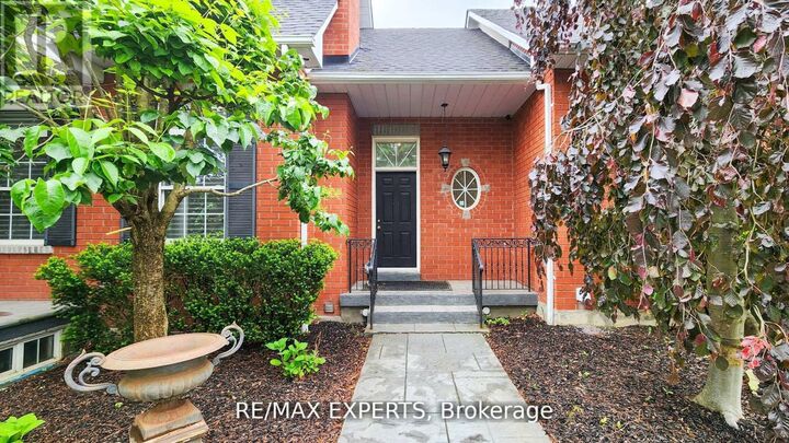Property Photo:  27 Theresa Circle  ON L0J 1C0 